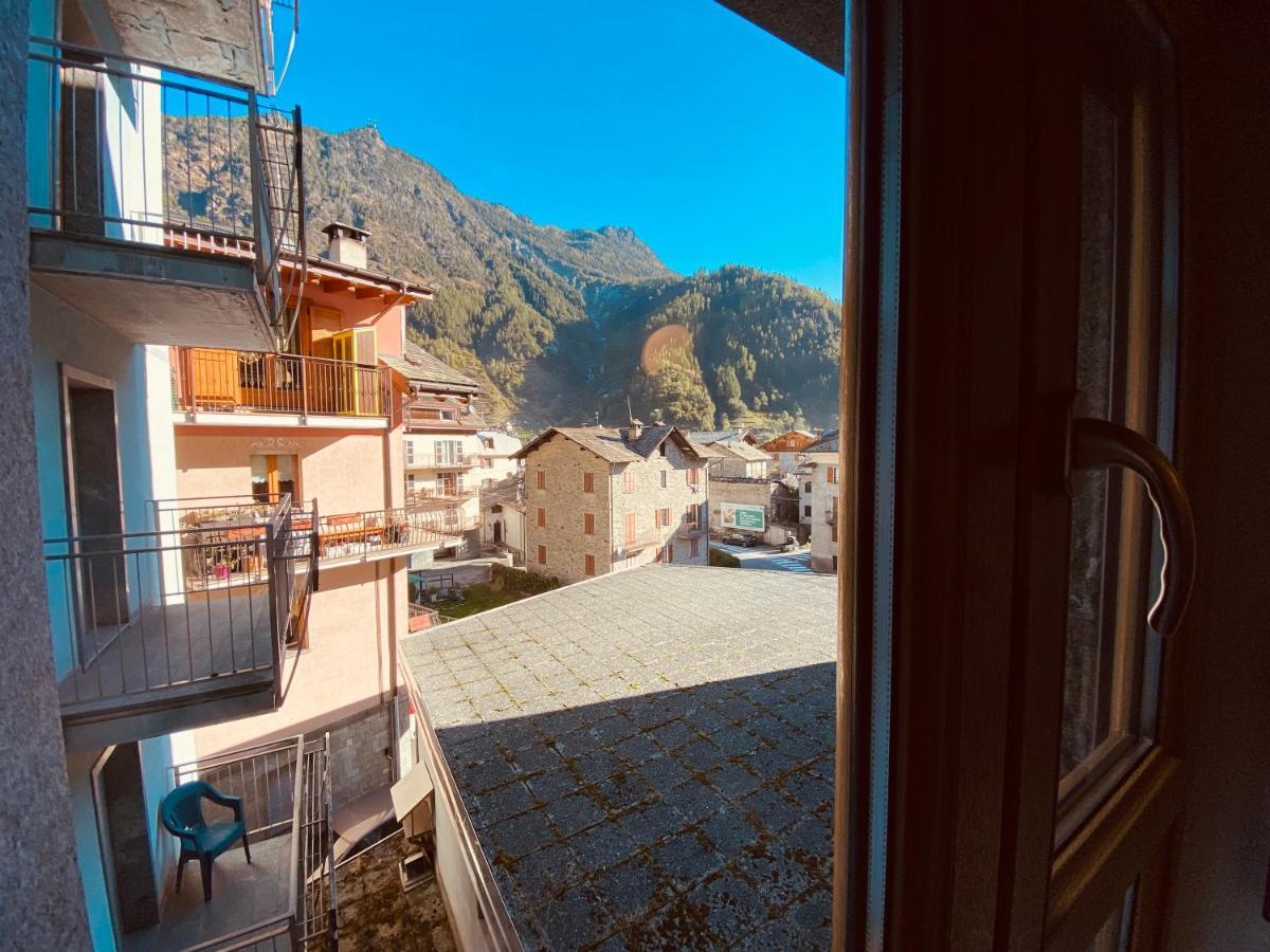 Residence Pizzo Scalino Chiesa in Valmalenco Exterior photo